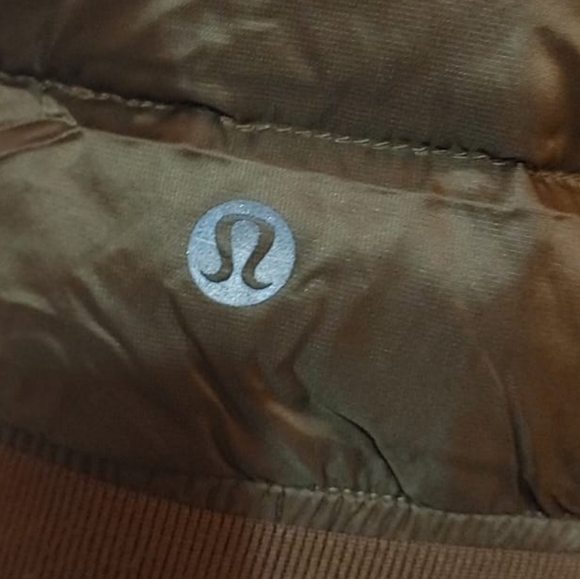 Lululemon Down Vest - Picture 9 of 10